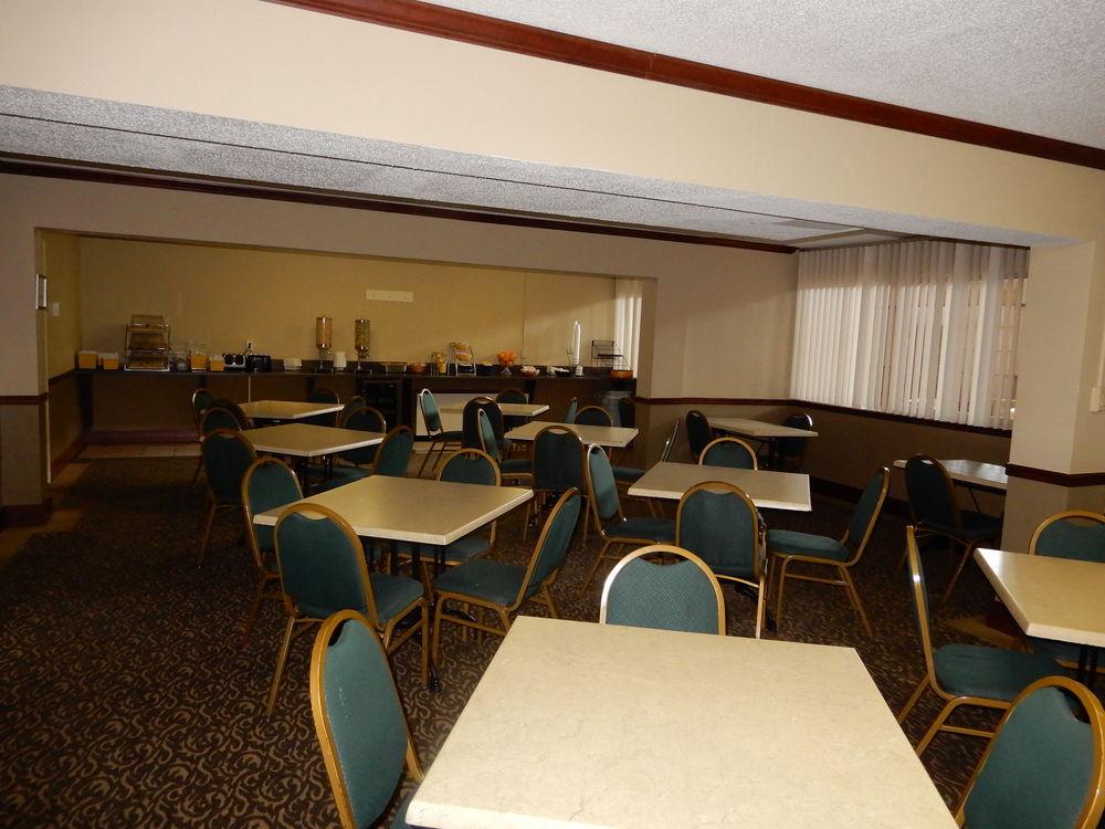 Clarion Hotel Milwaukee Airport Eksteriør billede