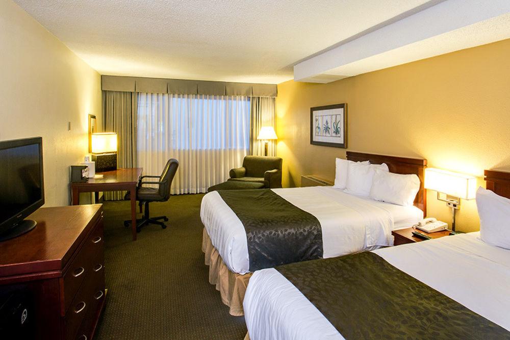 Clarion Hotel Milwaukee Airport Eksteriør billede